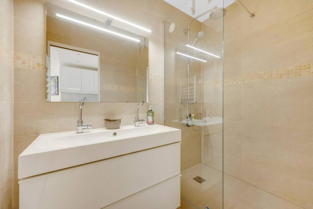 Espace Champerret - 1 Bedroom 4 People Levallois-Perret Eksteriør bilde